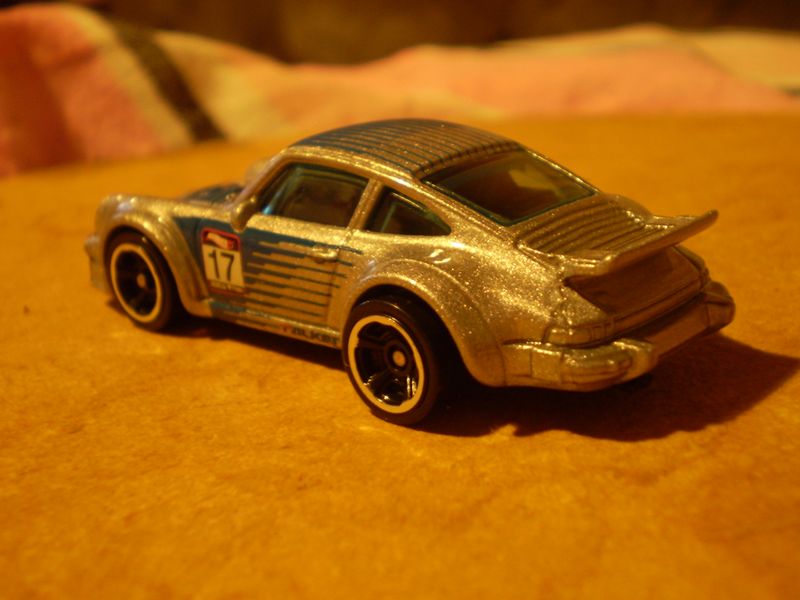 Illustration for article titled Just some 2016 Hotwheels .